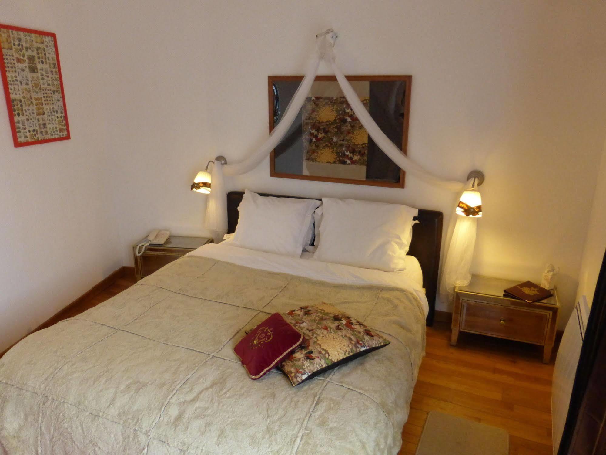 Logis Hotel La Villa Boucicaut Chalon-sur-Saône Exteriör bild