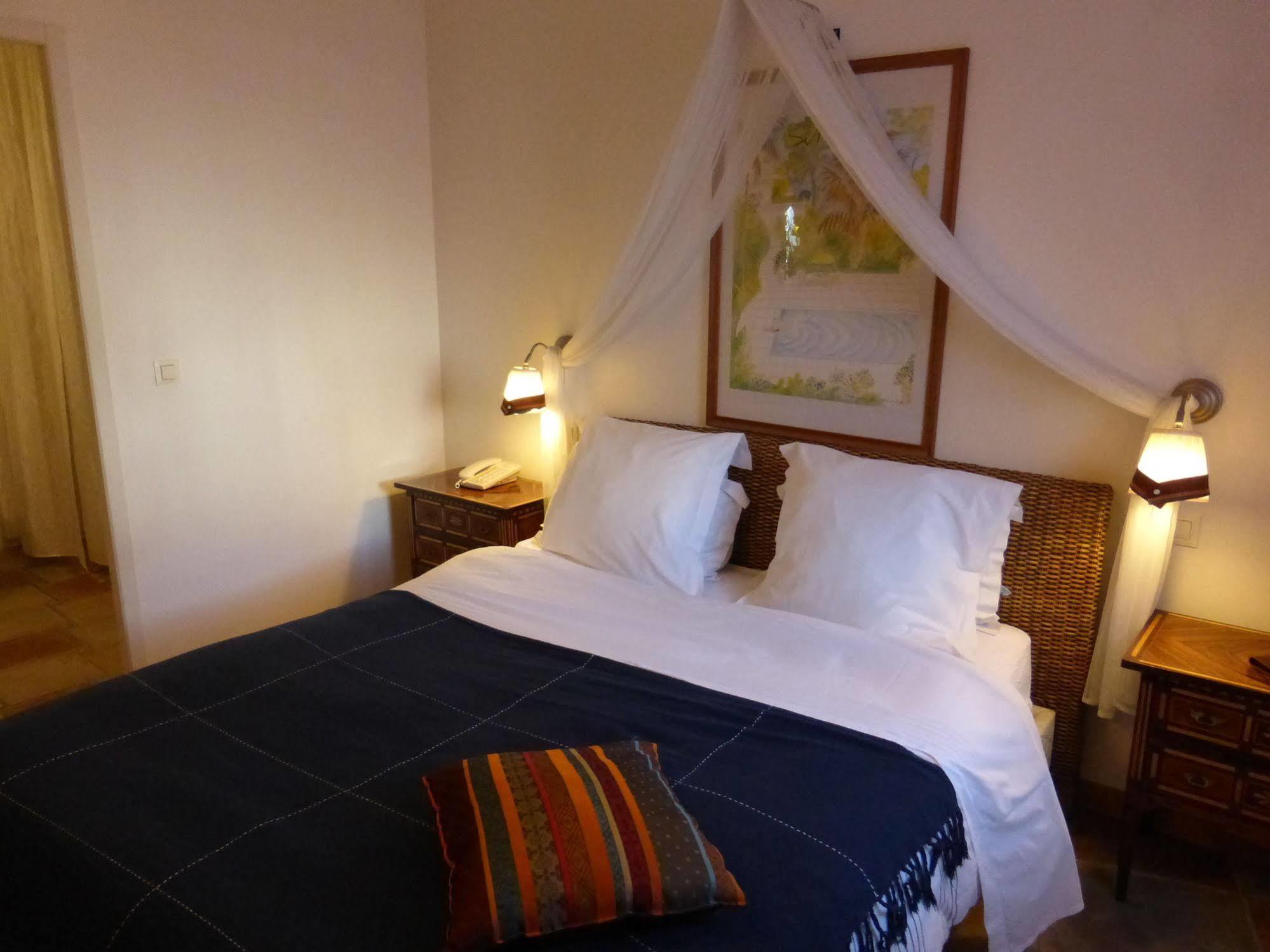 Logis Hotel La Villa Boucicaut Chalon-sur-Saône Exteriör bild