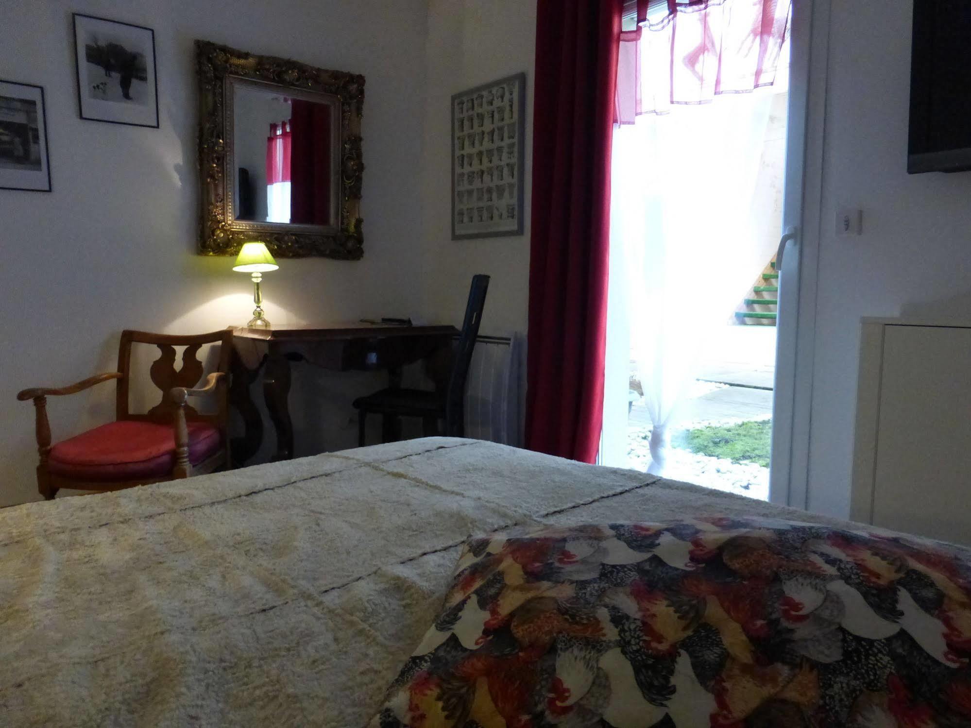 Logis Hotel La Villa Boucicaut Chalon-sur-Saône Exteriör bild
